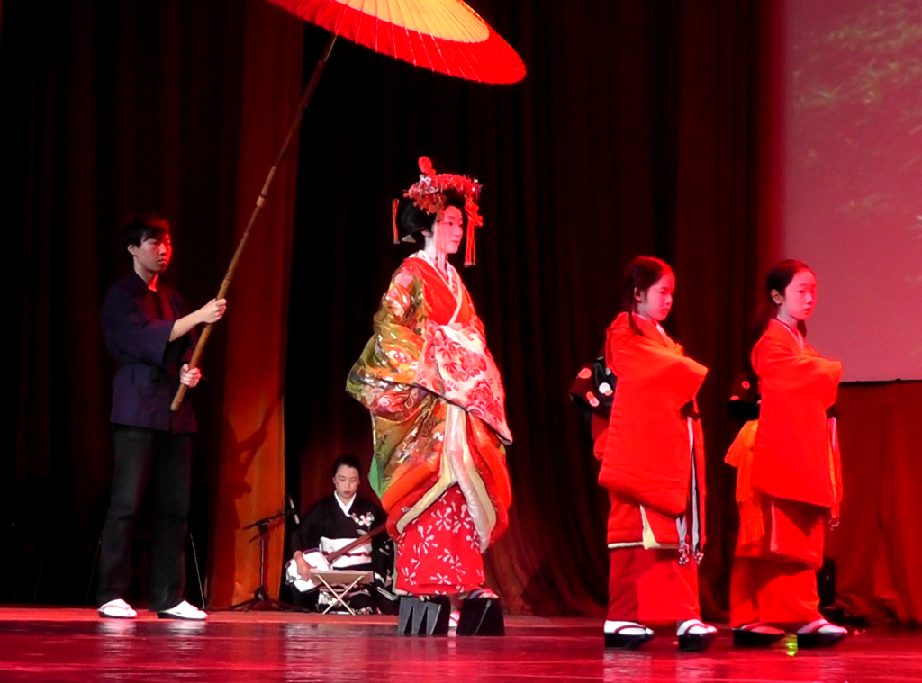 Лекция «Праздники и фестивали в Японии: руководство к применению»