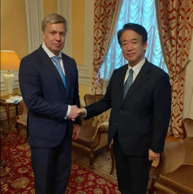 Русских обсудил с японским послом перспективы сотрудничества