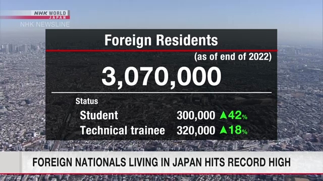Число проживающих в Японии иностранцев достигло рекордной отметки более 3 млн человек