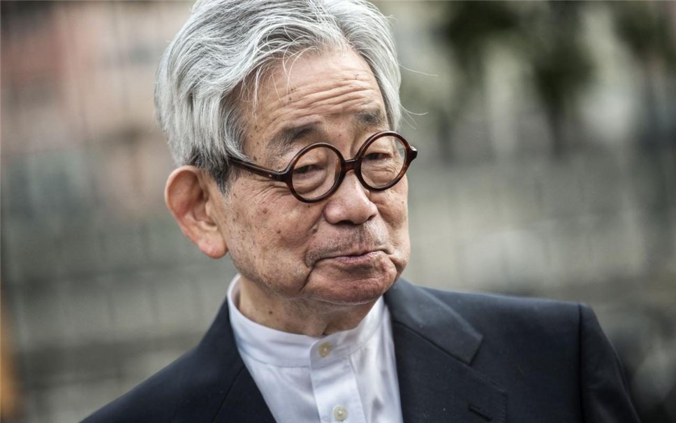В Японии умер нобелевский лауреат по литературе Кэндзабуро Оэ