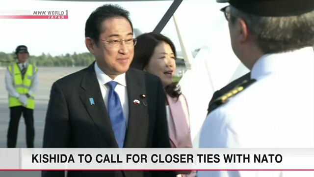Премьер-министр Японии стремится к более тесным связям с НАТО