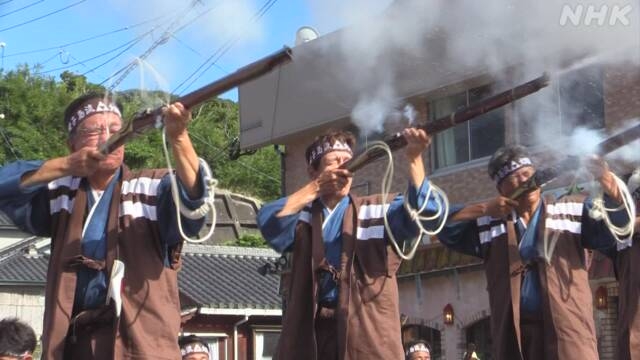 На острове Танэгасима снова прошел традиционный ежегодный фестиваль