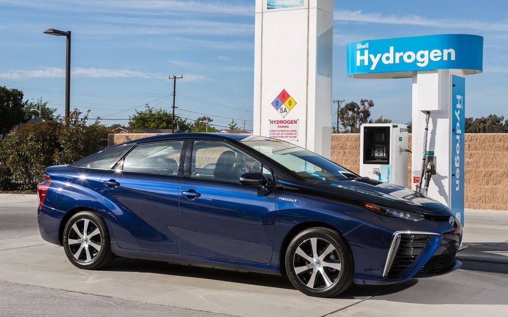 Toyota, Honda и другие фирмы учредили совместное предприятие по созданию водородных заправочных станций