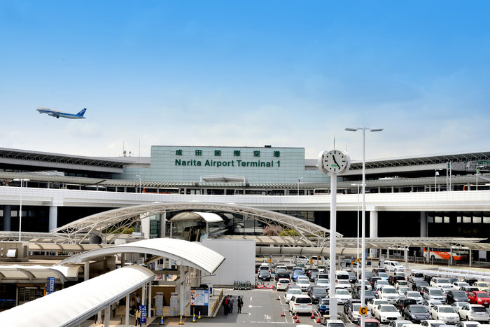 Во время новогодних выходных аэропортом Нарита воспользовалось рекордное число пассажиров