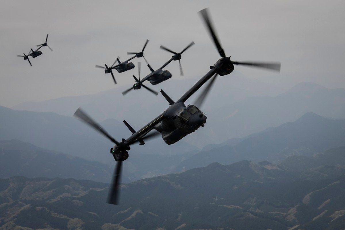 В совместных учениях Сил самообороны Японии и Корпуса морской пехоты США задействованы конвертопланы Osprey