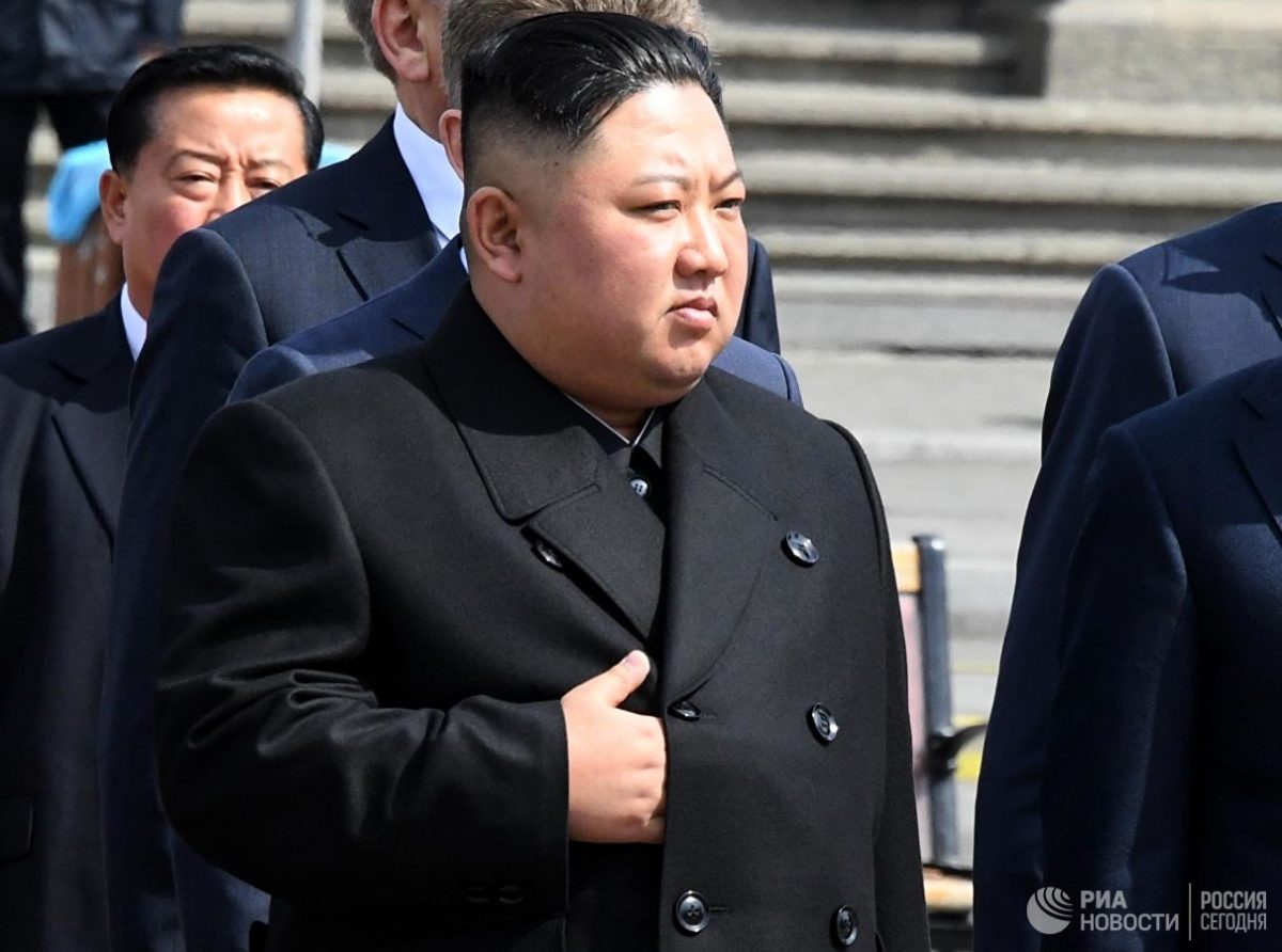 Ким Чен Ын хочет встретиться с премьером Японии, заявил бывший дипломат