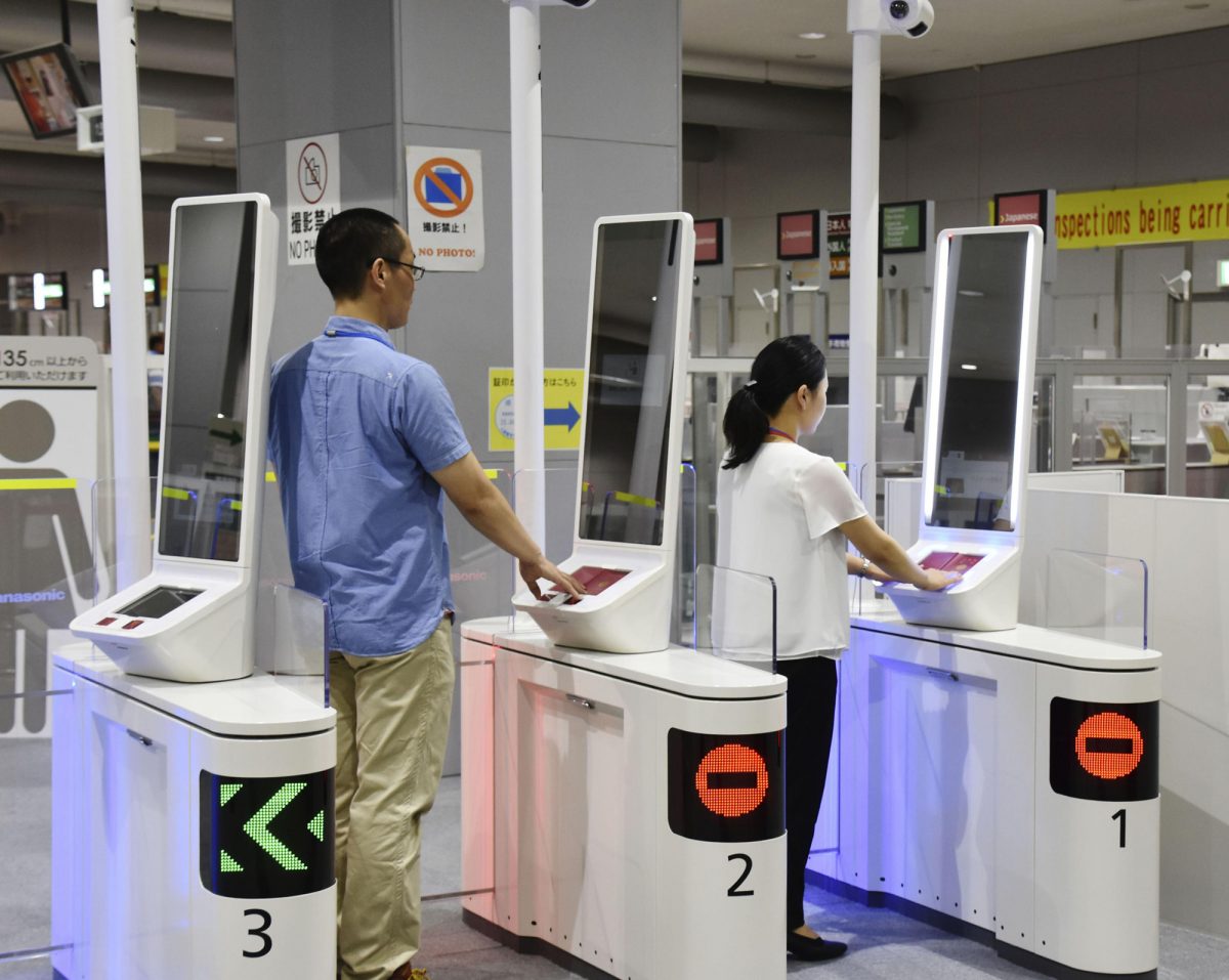 В Японии внедрят систему распознавания лиц на паспортном контроле для иностранцев