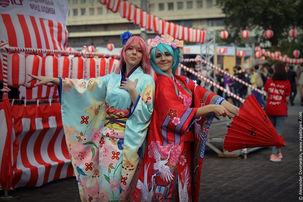 В московском Парке Горького на площади перед Музеем «Гараж» 20–21 июля 2019 года состоялся J-FEST Summer 2019 — один из самых зрелищных фестивалей японской культуры!