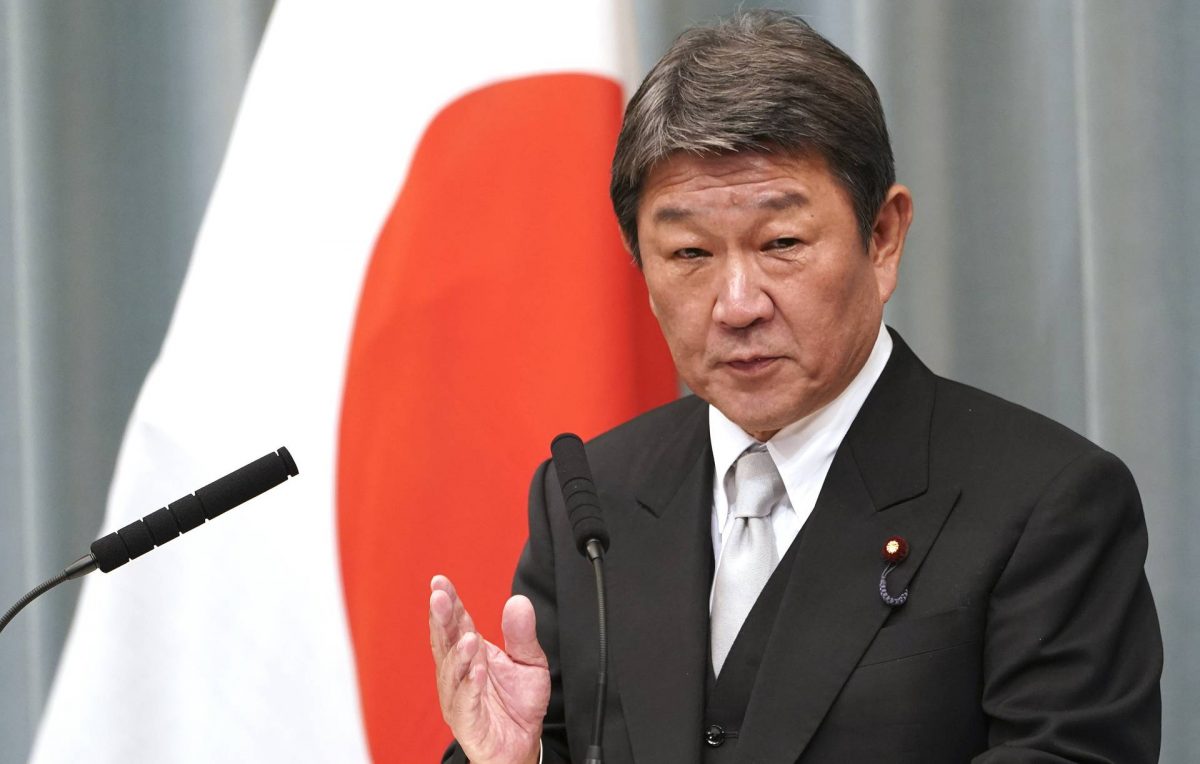 МИД Японии отметил важность встреч Абэ и Путина для развития отношений Токио и Москвы