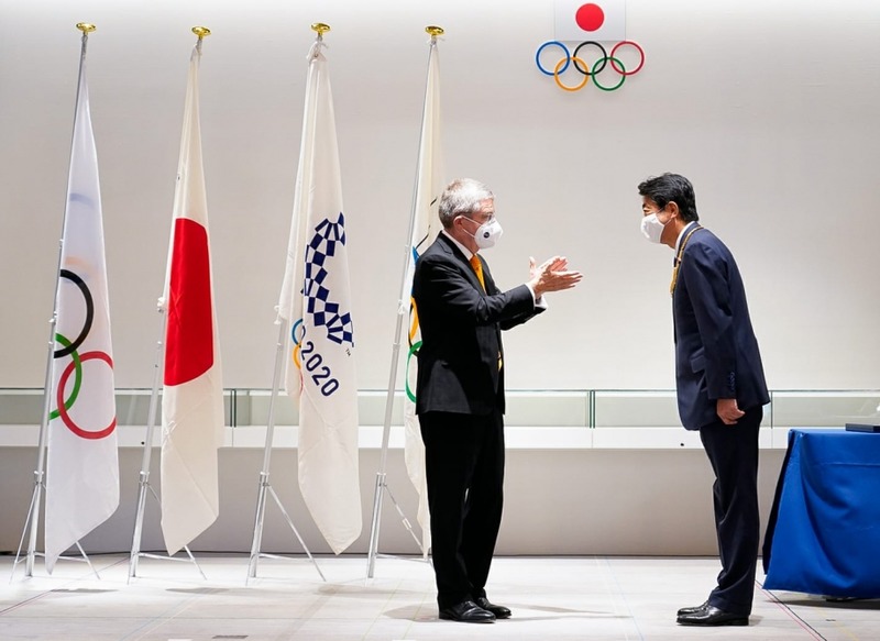 МОК наградил бывшего премьер-министра Японии Абэ Синдзо Олимпийским орденом