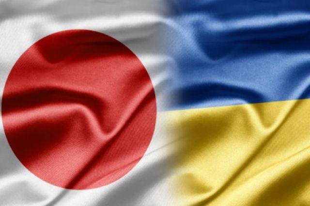 Япония доставила в Польшу партию гуманитарной помощи для Украины