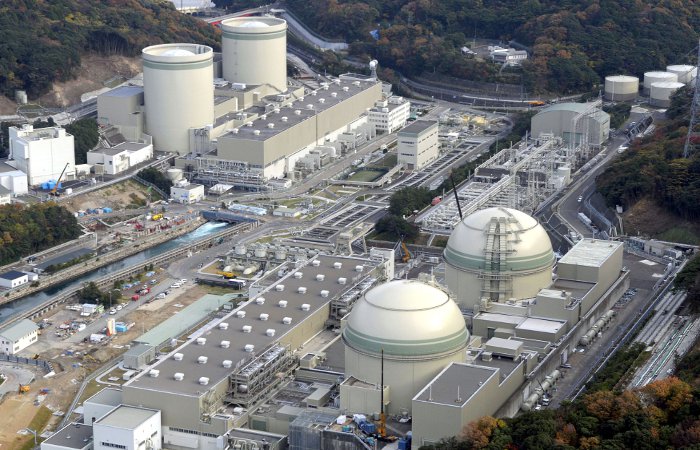 В Японии перезапустили реактор старейшей в стране АЭС