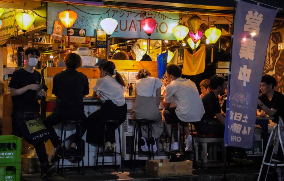 В Японии объявили конкурс на популяризацию алкоголя среди молодежи