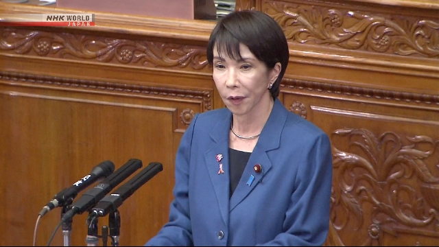 Премьер-министр Японии ответила в парламенте на вопросы о ценах и иностранных гражданах