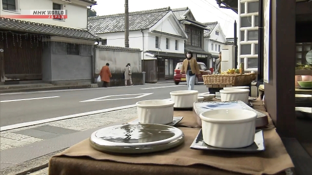 Осенний фестиваль керамики открылся в Арита на юго-западе Японии