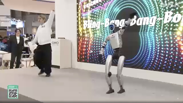 Гуманоиды покоряют Международную выставку роботов в Токио