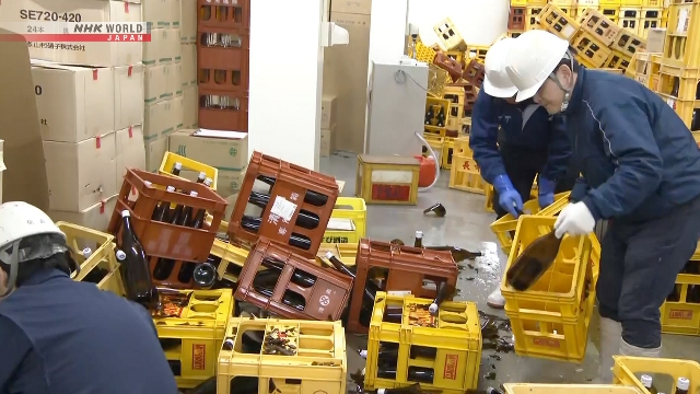 В западной части Японии продолжаются сейсмические толчки после сильного землетрясения утром во вторник