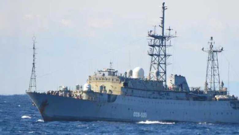 Японские военные проследили за разведывательным кораблем ВМФ России у Окинавы