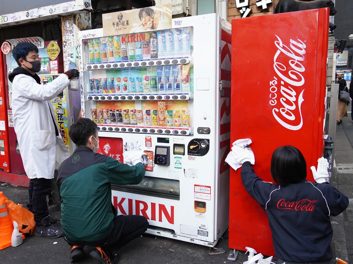 Рост цен в Японии угрожает использованию автоматов по продаже напитков